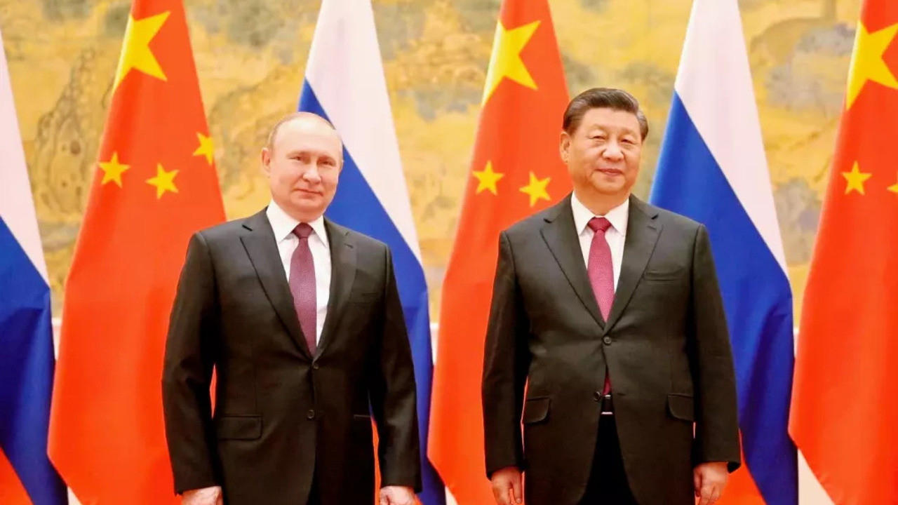 Çin ve Rusya'dan kıymetli ittifak: Tüm istikrarları değiştirecek!