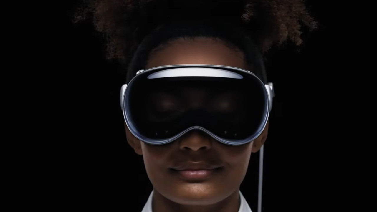 Apple daha ucuz bir sanal gerçeklik gözlüğü modeli üzerinde çalışmaya başladı
