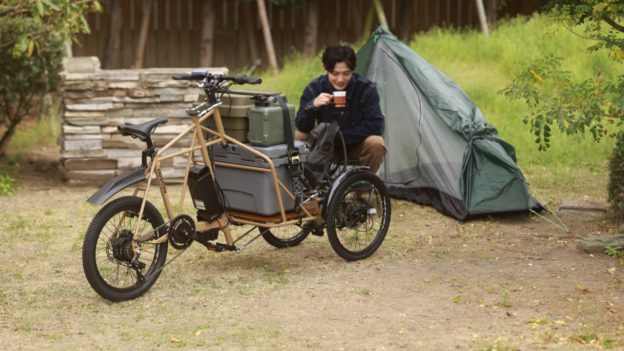 Japon motor devi Kawasaki, birinci üç tekerlekli kargo bisikletini tanıttı