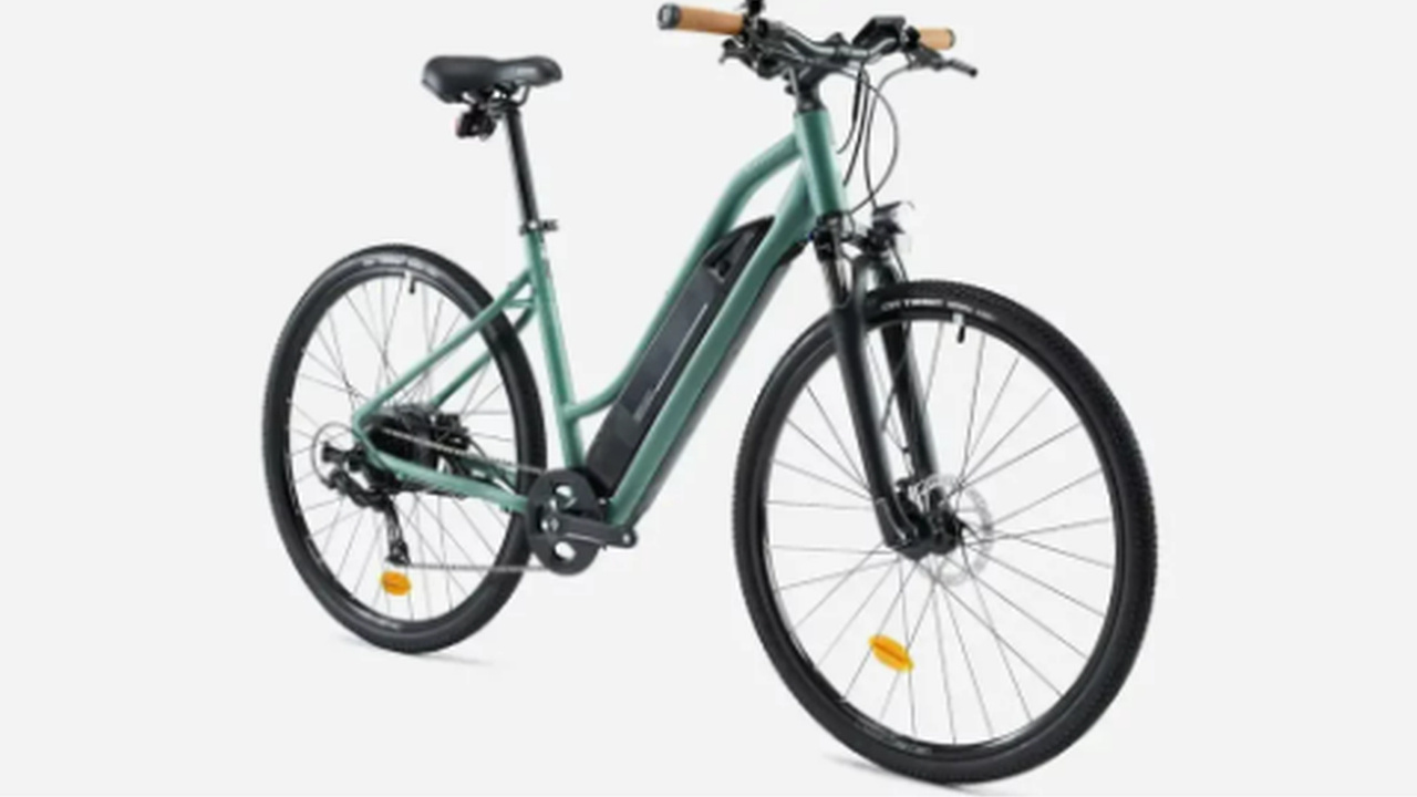 Decathlon, kent hayatına uygun yeni elektrikli bisikletini tanıttı