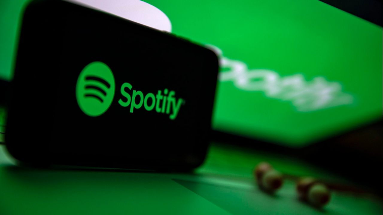 Spotify, geniş çaplı işten çıkarmalar yapıyor